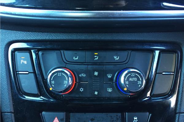 2018 VAUXHALL MOKKA - Cloth, photo 16