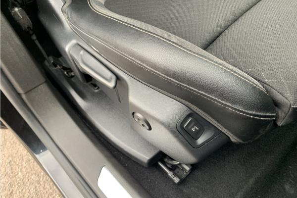 2019 Vauxhall Grandland X 1.2 Turbo GPF Sport Nav SUV 5dr Petrol Auto Euro 6 (s/s) (130 ps) - Cloth, photo 26