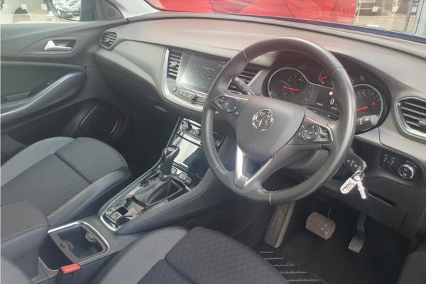 2019 Vauxhall Grandland X 1.2 Turbo GPF Sport Nav SUV 5dr Petrol Auto Euro 6 (s/s) (130 ps) - Cloth, photo 12