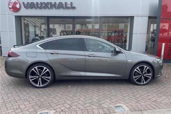 2017 Vauxhall Insignia 2.0 Turbo D BlueInjection Elite Nav Grand Sport 5dr Diesel Automatic Euro 6 (s/s) (170 ps) - Leather, photo 9