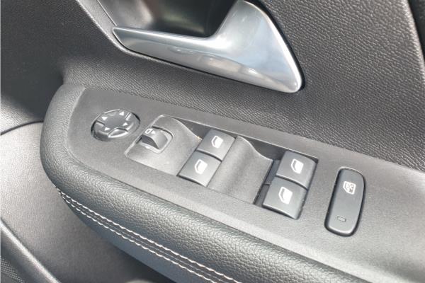 2023 Vauxhall Mokka 1.2 Turbo Ultimate SUV 5dr Petrol Manual Euro 6 (s/s) (136 ps) - Leather, photo 22
