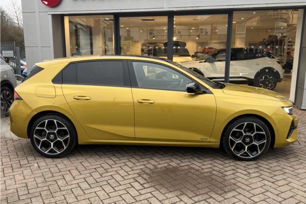 2023 Vauxhall Astra 1.2 Turbo Ultimate Hatchback 5dr Petrol Auto Euro 6 (s/s) (130 ps) - Leather, photo 9