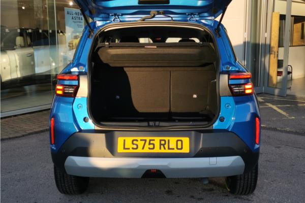 2025 Vauxhall Frontera 1.2 Hybrid [136] GS 5dr e-DCT6 - Ergo Feture Gry, photo 13