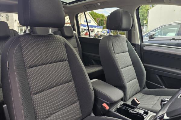 Non Franchise 2021 Volkswagen Touran 1.5 TSI EVO SE Family MPV 5dr Petrol Manual Euro 6 (s/s) (150 ps) - Fabic - Cloth, photo 34