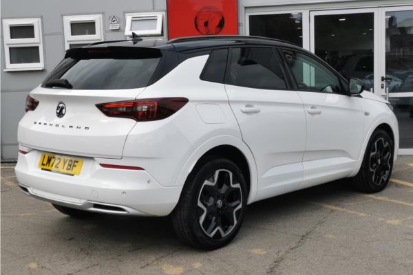 2022 Vauxhall Grandland 1.2 Turbo Ultimate SUV 5dr Petrol Manual Euro 6 (s/s) (130 ps) - Black Alcantara, photo 8
