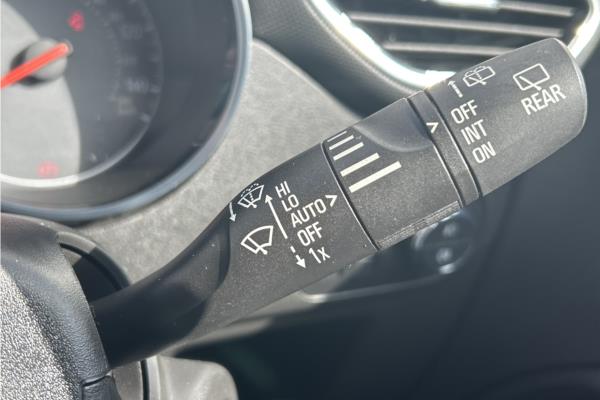 2019 Vauxhall Crossland X 1.2 Turbo GPF Elite Nav SUV 5dr Petrol Auto Euro 6 (s/s) (110 ps) - Cloth, photo 28