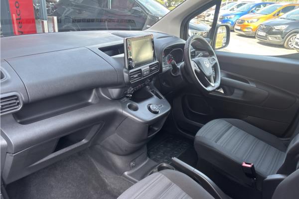 2021 Vauxhall Combo Life 1.2 Turbo SE MPV 5dr Petrol Auto Euro 6 (s/s) (130 ps) - Cloth, photo 15