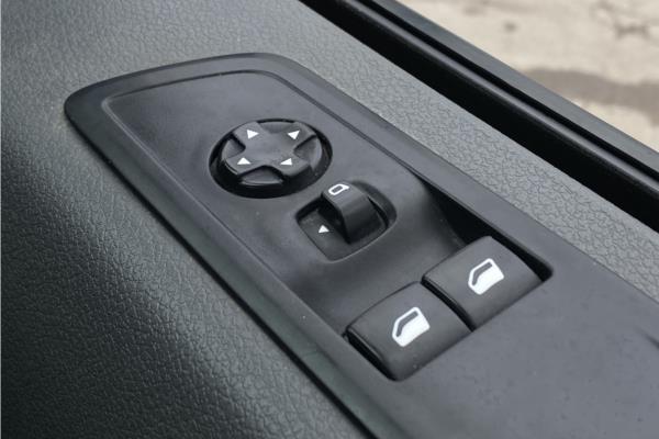 2020 Vauxhall Vivaro 1.5 Turbo D 2900 Sportive Panel Van 5dr Diesel Manual L2 Euro 6 (s/s) (100 ps) - Cloth, photo 18
