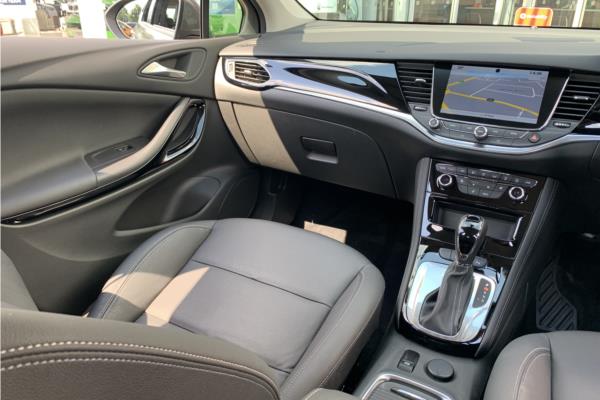 2019 Vauxhall Astra 1.4i Turbo GPF Elite Nav Hatchback 5dr Petrol Auto Euro 6 (s/s) (150 ps) - Leather, photo 43