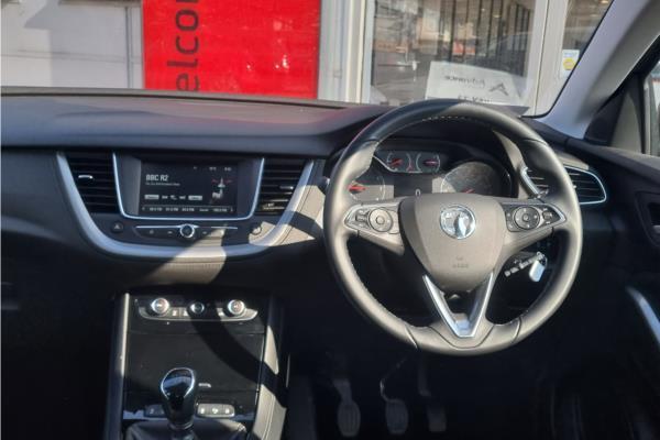 2020 Vauxhall Grandland X 1.2 Turbo GPF SE SUV 5dr Petrol Manual Euro 6 (s/s) (130 ps) - Cloth, photo 11