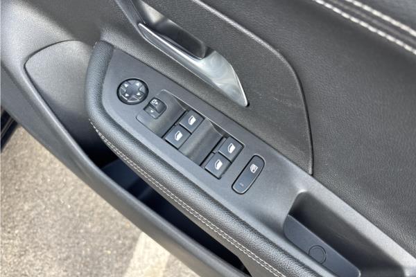 2021 Vauxhall Mokka-e 50kWh SRi Nav Premium SUV 5dr Electric Auto (136 ps) - Cloth, photo 22