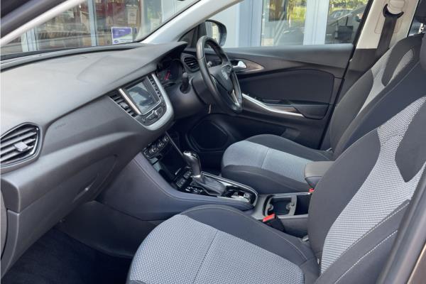 2018 Vauxhall Grandland X 1.2 Turbo SE SUV 5dr Petrol Auto Euro 6 (s/s) (130 ps) - Cloth, photo 15