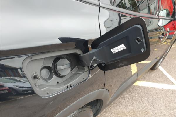 2020 Vauxhall Grandland X 1.2 Turbo SRi Nav SUV 5dr Petrol Auto Euro 6 (s/s) (130 ps) - Cloth, photo 35