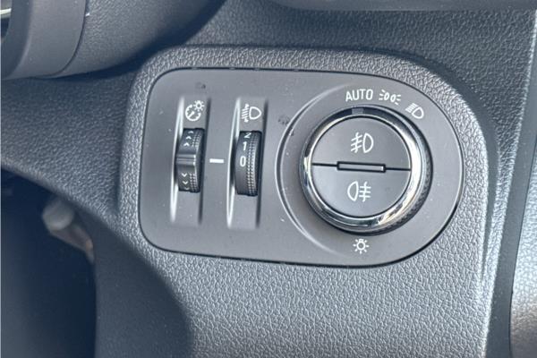 2020 Vauxhall Combo Life 1.2 Turbo Energy MPV 5dr Petrol Auto Euro 6 (s/s) (130 ps) - Cloth, photo 21