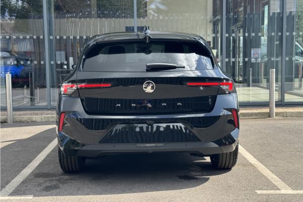Vauxhall Astra* 5Dr 54kWh 11kWCh Ultimate AU - Jet Blk+alcantr, photo 6