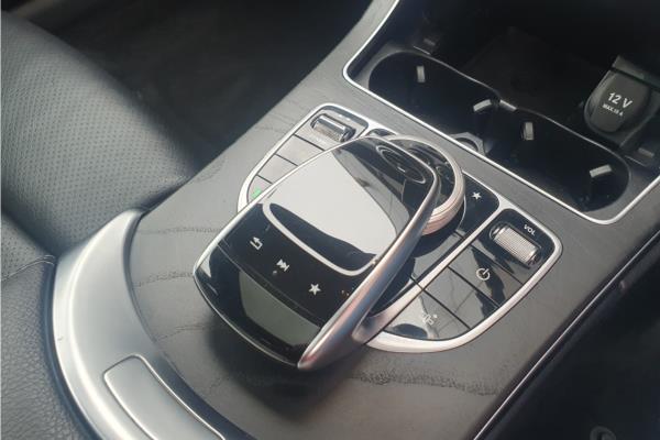 Non Franchise 2018 Mercedes-Benz C Class 2.0 C200 AMG Line (Premium) Coupe 2dr Petrol G-Tronic+ Euro 6 (s/s) (184 ps) - Standard, photo 32