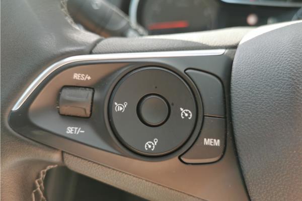 2020 Vauxhall Grandland X 1.2 Turbo SRi Nav SUV 5dr Petrol Auto Euro 6 (s/s) (130 ps) - Cloth, photo 18