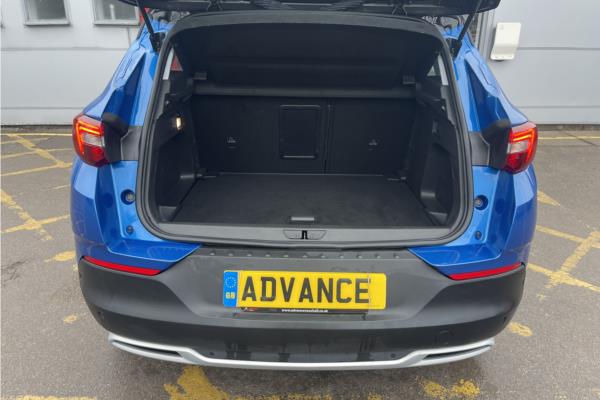 2019 Vauxhall Grandland X 1.2 Turbo GPF Sport Nav SUV 5dr Petrol Manual Euro 6 (s/s) (130 ps) - Cloth, photo 13