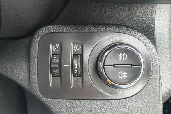 2019 Vauxhall Combo Life 1.5 Turbo D BlueInjection Energy XL MPV 5dr Diesel Manual Euro 6 (s/s) (7 Seat) (100 ps) - Cloth, photo 21