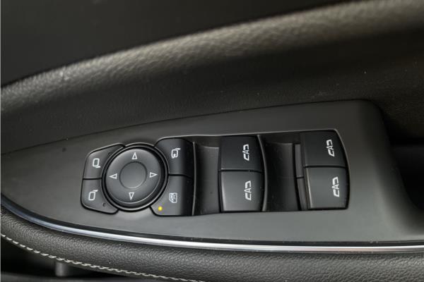 2019 Vauxhall Insignia 1.5i Turbo GPF SRi VX Line Nav Grand Sport 5dr Petrol Manual (s/s) (165 ps) - Cloth, photo 28