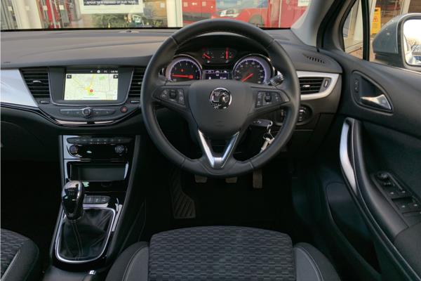 2020 Vauxhall Astra 1.2 Turbo SRi VX Line Nav Hatchback 5dr Petrol Manual Euro 6 (s/s) (145 ps) - Formula, photo 11