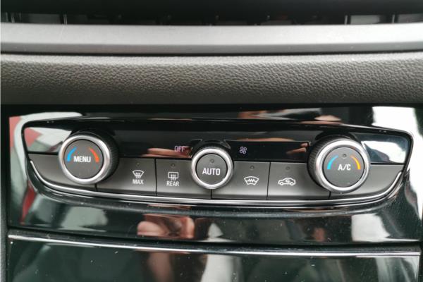 2022 Vauxhall Grandland 1.2 Turbo Ultimate SUV 5dr Petrol Auto Euro 6 (s/s) (130 ps) - Black Alcantara, photo 16