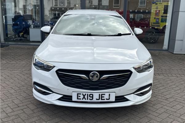 2019 Vauxhall Insignia 2.0 Turbo D BlueInjection SRi VX Line Nav Sports Tourer 5dr Diesel Auto Euro 6 (s/s) (170 ps) - Cloth, photo 3