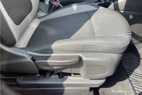 2019 Vauxhall Crossland X 1.2 Turbo Elite Nav SUV 5dr Petrol Auto Euro 6 (s/s) (130 ps) - Cloth, photo 28