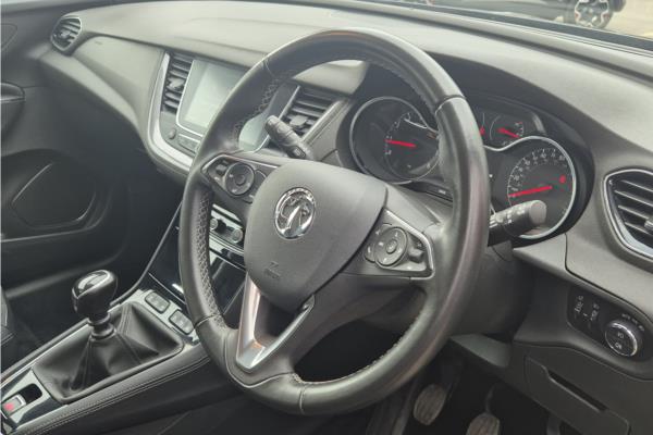 2021 Vauxhall Grandland X 1.2 Turbo Griffin Edition SUV 5dr Petrol Manual Euro 6 (s/s) (130 ps) - Harlekin Black, photo 12