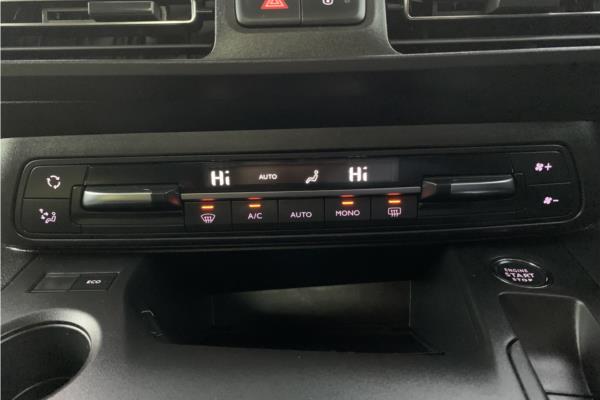2020 Vauxhall Combo Life 1.5 Turbo D Elite MPV 5dr Diesel Auto Euro 6 (s/s) (130 ps) - Cloth, photo 16