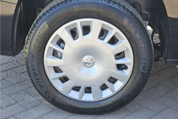 2021 Vauxhall Combo Life 1.2 Turbo Edition XL MPV 5dr Petrol Manual Euro 6 (s/s) (7 Seat) (110 ps) - Cloth, photo 42