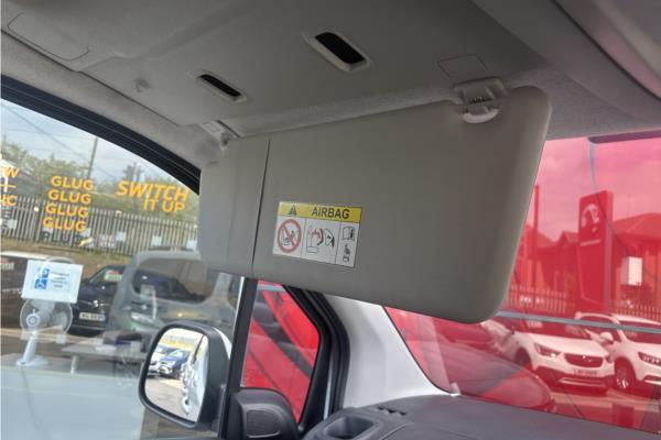 2020 Vauxhall Combo Life 1.5 Turbo D Elite XL MPV 5dr Diesel Auto Euro 6 (s/s) (130 ps) - Cloth, photo 30