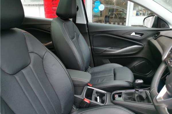 2020 Vauxhall Grandland X 1.2 Turbo Elite Nav Premium SUV 5dr Petrol Manual Euro 6 (s/s) (130 ps) - Leather, photo 34