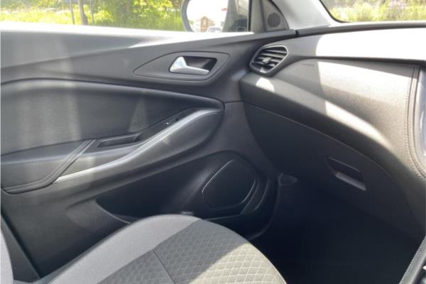 2021 Vauxhall Grandland X 1.5 Turbo D SRi Nav SUV 5dr Diesel Auto Euro 6 (s/s) (130 ps) - Berson Black, photo 28