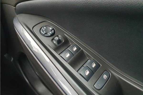 2019 Vauxhall Grandland X 1.2 Turbo GPF Tech Line Nav SUV 5dr Petrol Auto Euro 6 (s/s) (130 ps) - Cloth, photo 22