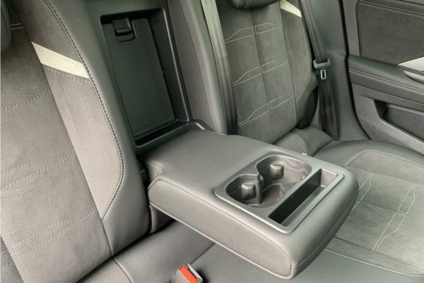 2022 Vauxhall Astra 1.2 Turbo Ultimate Hatchback 5dr Petrol Manual Euro 6 (s/s) (130 ps) - Alcantara, photo 35