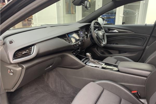 2018 Vauxhall Insignia 2.0 Turbo D BlueInjection SRi VX Line Nav Grand Sport 5dr Diesel Automatic Euro 6 (s/s) (170 ps) - Cloth, photo 15