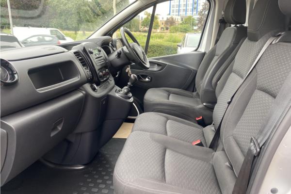 2018 VAUXHALL VIVARO - Cloth, photo 14