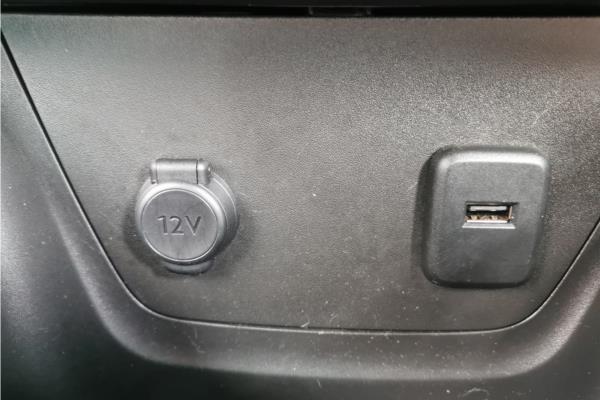 2021 Vauxhall Crossland 1.2 Turbo Elite Nav SUV 5dr Petrol Auto Euro 6 (s/s) (130 ps) - Leather, photo 38