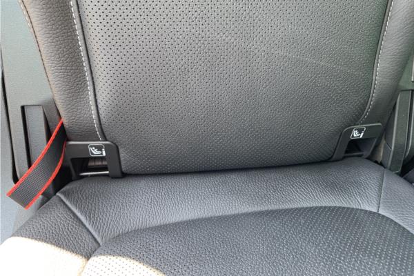 2018 Vauxhall Zafira Tourer 1.4i Turbo SRi Nav MPV 5dr Petrol Manual Euro 6 (140 ps) - Cloth, photo 32