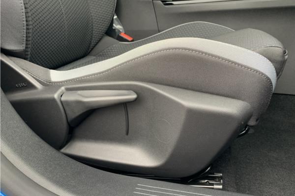 2024 Vauxhall Astra Design - Cloth Sienna/Jet Blk, photo 28