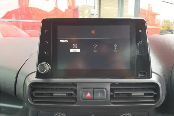 2021 Vauxhall Combo Life 1.2 Turbo SE MPV 5dr Petrol Auto Euro 6 (s/s) (130 ps) - Cloth, photo 17