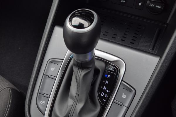 Non Franchise 2022 Hyundai KONA 1.6 h-GDi Premium SUV 5dr Petrol Hybrid DCT Euro 6 (s/s) (141 ps) - Fabic - Cloth, photo 24