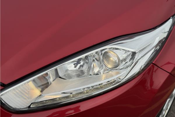 Non Franchise 2017 Ford Fiesta 1.5 TDCi ECOnetic Titanium Hatchback 5dr Diesel Manual Euro 6 (s/s) (95 ps) - Fabic - Cloth, photo 40