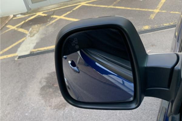 2020 Vauxhall Combo Life 1.2 Turbo Elite MPV 5dr Petrol Auto Euro 6 (s/s) (7 Seat) (130 ps) - Cloth, photo 41