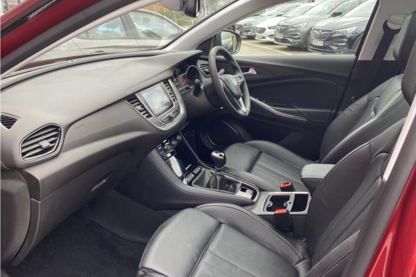 2017 VAUXHALL GRANDLAND - Black Siena, photo 15