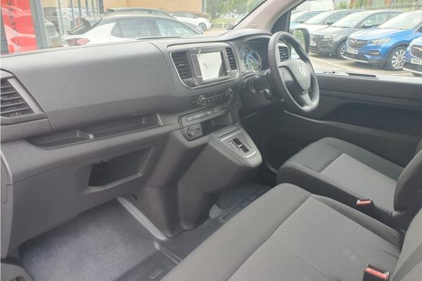 2023 Vauxhall Vivaro-e Life - Curitiba Triton, photo 13