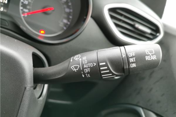 2023 Vauxhall Crossland 1.2 Turbo Ultimate SUV 5dr Petrol Auto Euro 6 (s/s) (130 ps) - Alcantara, photo 28