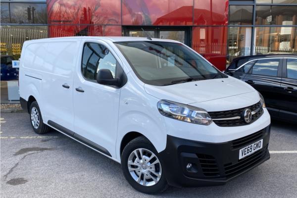2019 VAUXHALL VIVARO - Cloth, photo 1