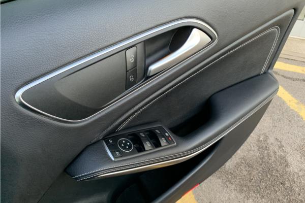 Non Franchise 2019 Mercedes-Benz GLA Class 1.6 GLA180 Urban Edition SUV 5dr Petrol 7G-DCT Euro 6 (s/s) (122 ps) - Mixed Leather - Fabric/Cloth, photo 48